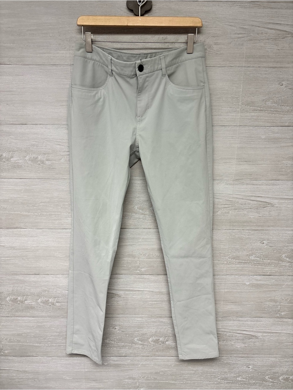 * | Vuori | mens pants. Size 30.